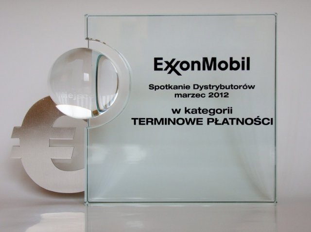 1 miejsce za PŁATNOŚCI za 2011 r.
Pierwsze miejsce wśród Polskich Dystrybutorów ExxonMobil w kategorii Terminowe Płatności za rok 2011.
